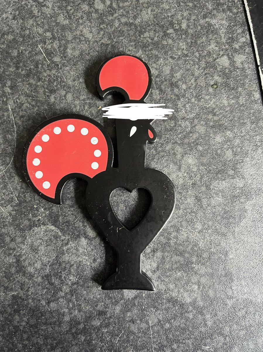 johndavid47's tweet photo. @NandosUK , we have a friend of yours… How much is little barci worth to you 🙄 https://t.co/tOmgvjxvd8