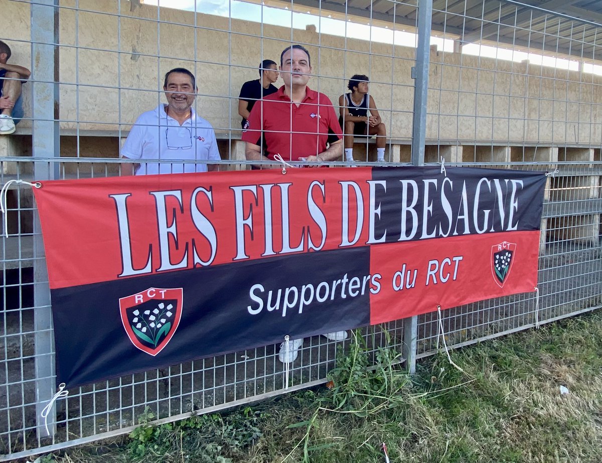 LeSchpountz83's tweet photo. #TeamCrabos #LaventureContinue ❤️🖤 https://t.co/0vRHPjYvzS