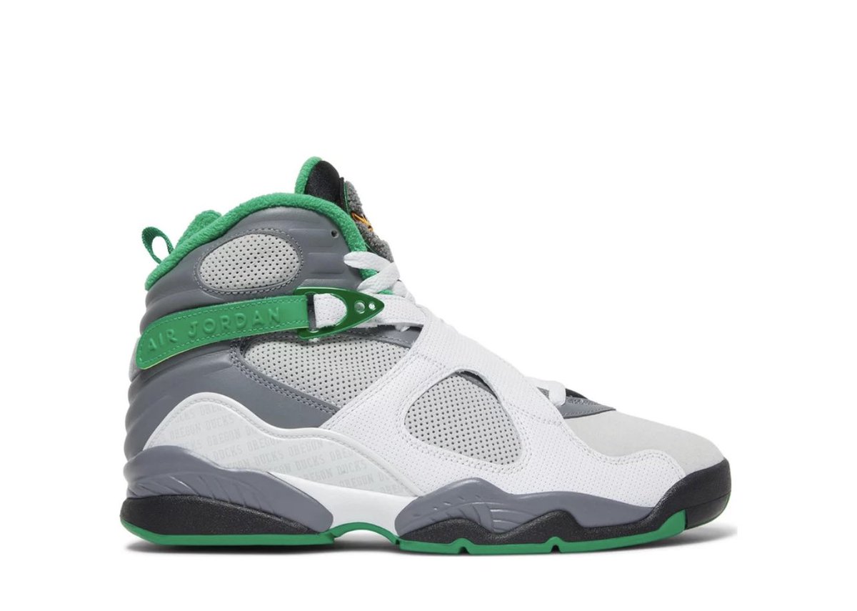 SNKR_TWITR tweet media