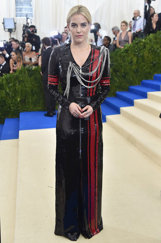 Riley Keough In Louis Vuitton @ 2019 Met Gala