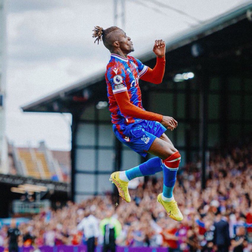 Like for Neto ❤️
Retweet for Zaha 🔁

#AFC #COYG