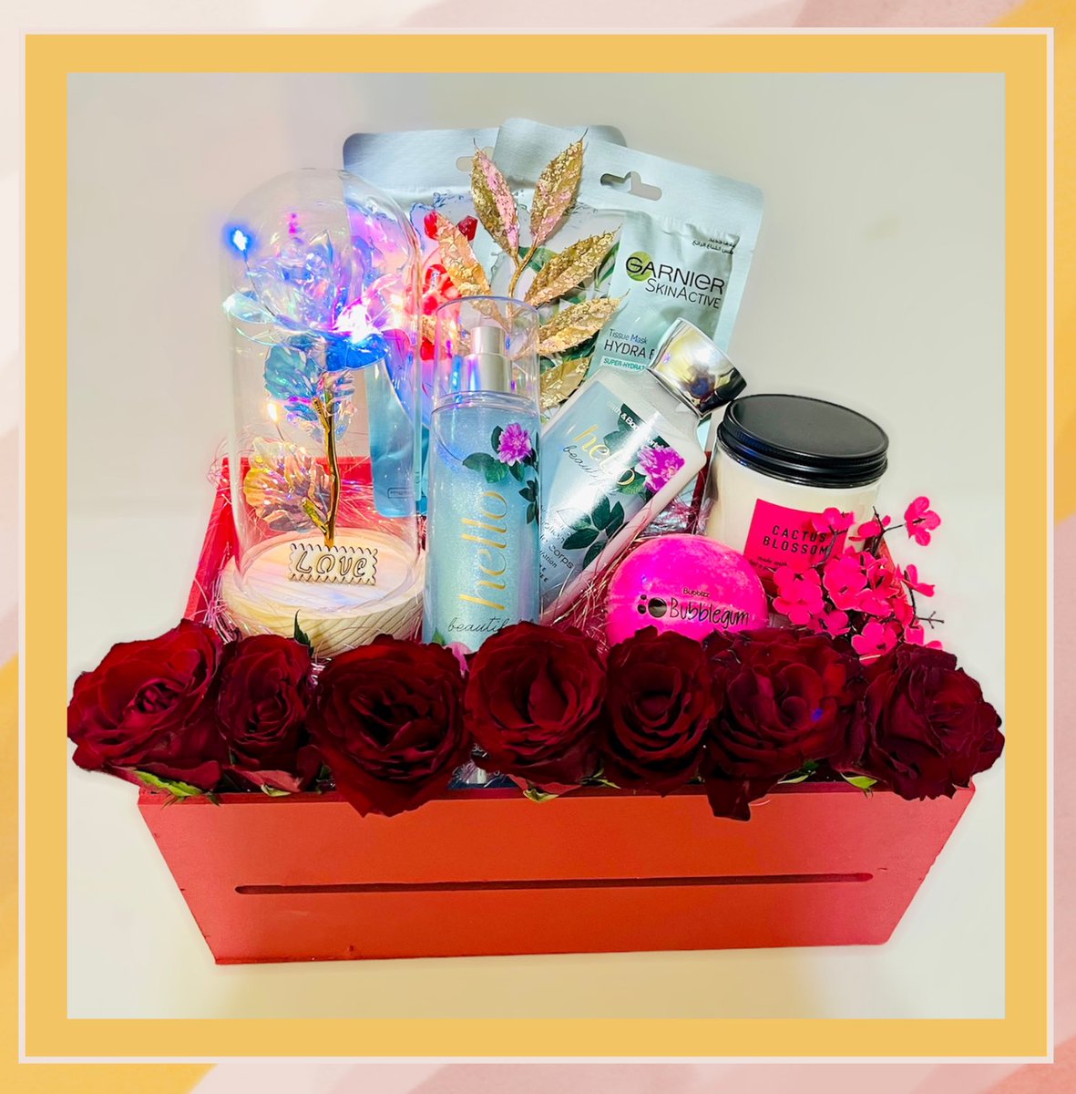wrapser1's tweet photo. Was the perfect gift for their anniversary 😍😍❤️ https://t.co/RARAf3TAvC