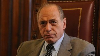 barci_2010's tweet photo. Zaffaroni pidió un indulto presidencial para Cristina si es condenada
#Cristina2023 #ElPoderJudicialApesta #FiscalCorrupto #TodosConElla #TodosConCristina #DondeCuandoAQueHora #LasCallesNosEsperan https://t.co/JaKke7dMhN