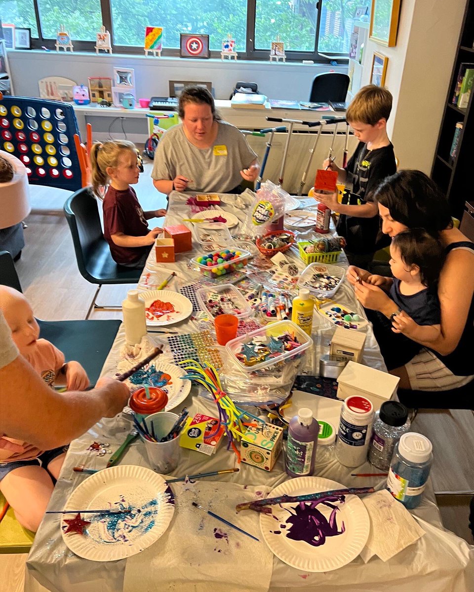 It was a true family affair last night filled with messy, sparkly joy! <a href="/chris_haven/">Christopher's Haven</a>