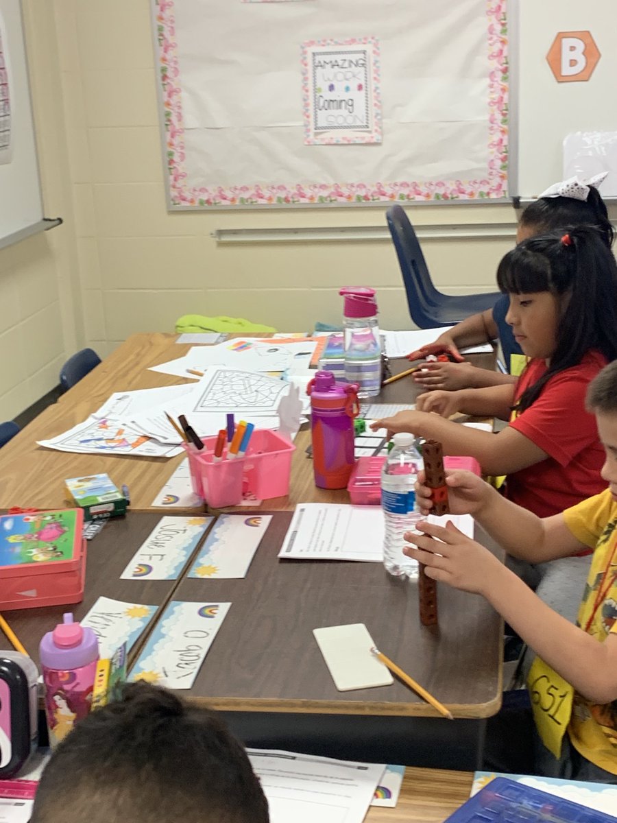 1st grade Ms.Reyes and Ms. Flores using number bonds and math manipulatives!! ⁦<a href="/DelilahStJulia1/">Delilah St.Julian</a>⁩ ⁦⁦⁦<a href="/DrFavy/">DrFavyCantu</a>⁩