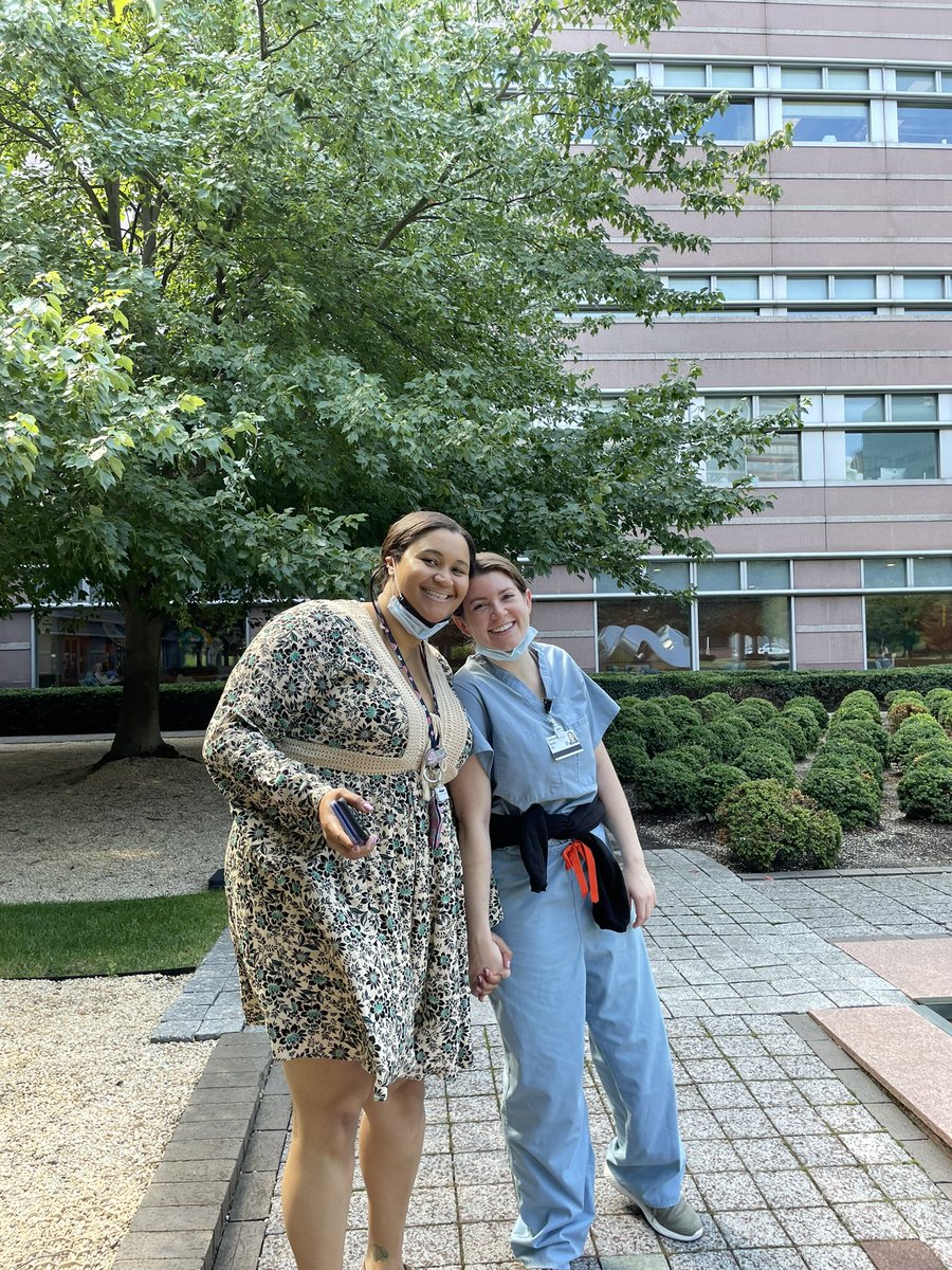 #Skills-based team building today with wellness 🥯 🎨 and team tunes 🎶🎤!! <a href="/ClevelandClinic/">Cleveland Clinic</a> <a href="/CleObGynTracks/">Cleveland Clinic OB/GYN Residency</a> #acog #obgyntwitter