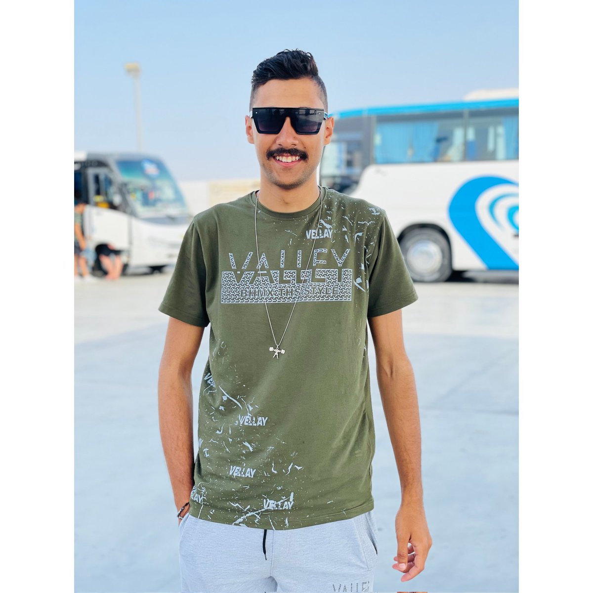 قدر و لطف و قلبك اتخطف❤️💫