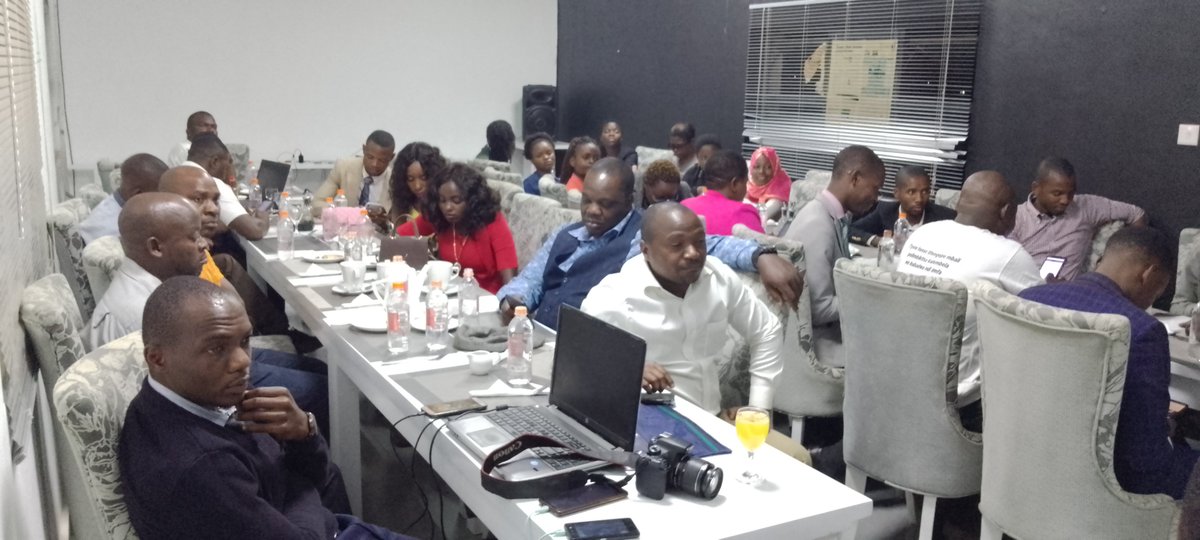 #LWT &amp; #DNPW is engaging media personnel reviewing the progress and impact that media has contributed in addressing wildlife crimes through LWT project.
<a href="/malatamathews/">Mr. Green</a> <a href="/aej_malawi/">AEJ Malawi</a> <a href="/WESM_National/">Wildlife & Environmental Society of Malawi (WESM)</a>