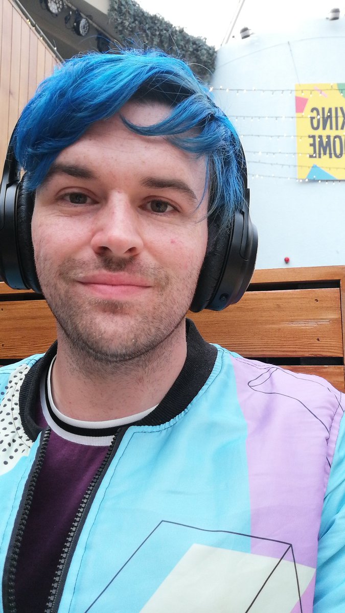 22nd #edfringe show done! Had a lovely audience who presumably have experienced true carnage because they were completely unfazed by the hockey stick. Just four shows to go of Autistic License. Book now!
tickets.edfringe.com/whats-on/ian-l…
