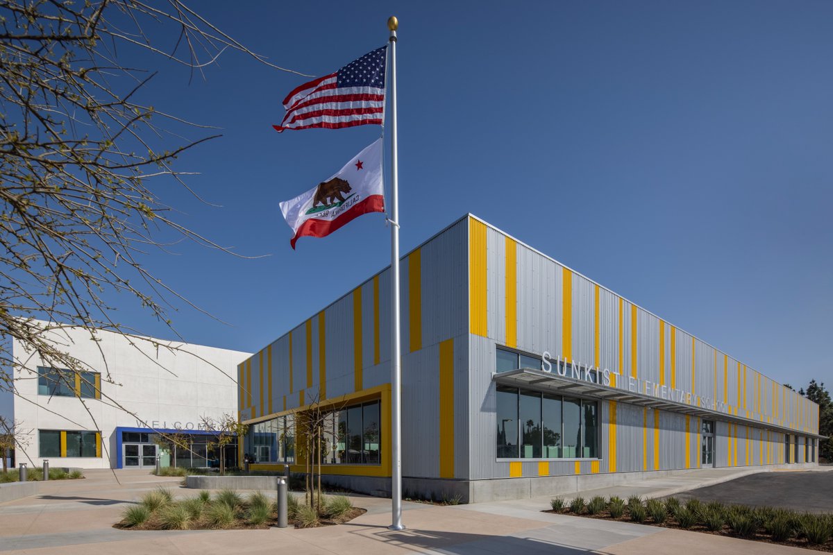 PinnerBuild's tweet photo. Pinner is so excited to see students return back to school! Sunkist Elementary School included the comprehensive modernization of the K-6 campus. We are proud to say that Sunkist was built utilizing a workforce that consisted of 48% of local residents and veterans. 
#pinnerproud https://t.co/uyU8WcMWly