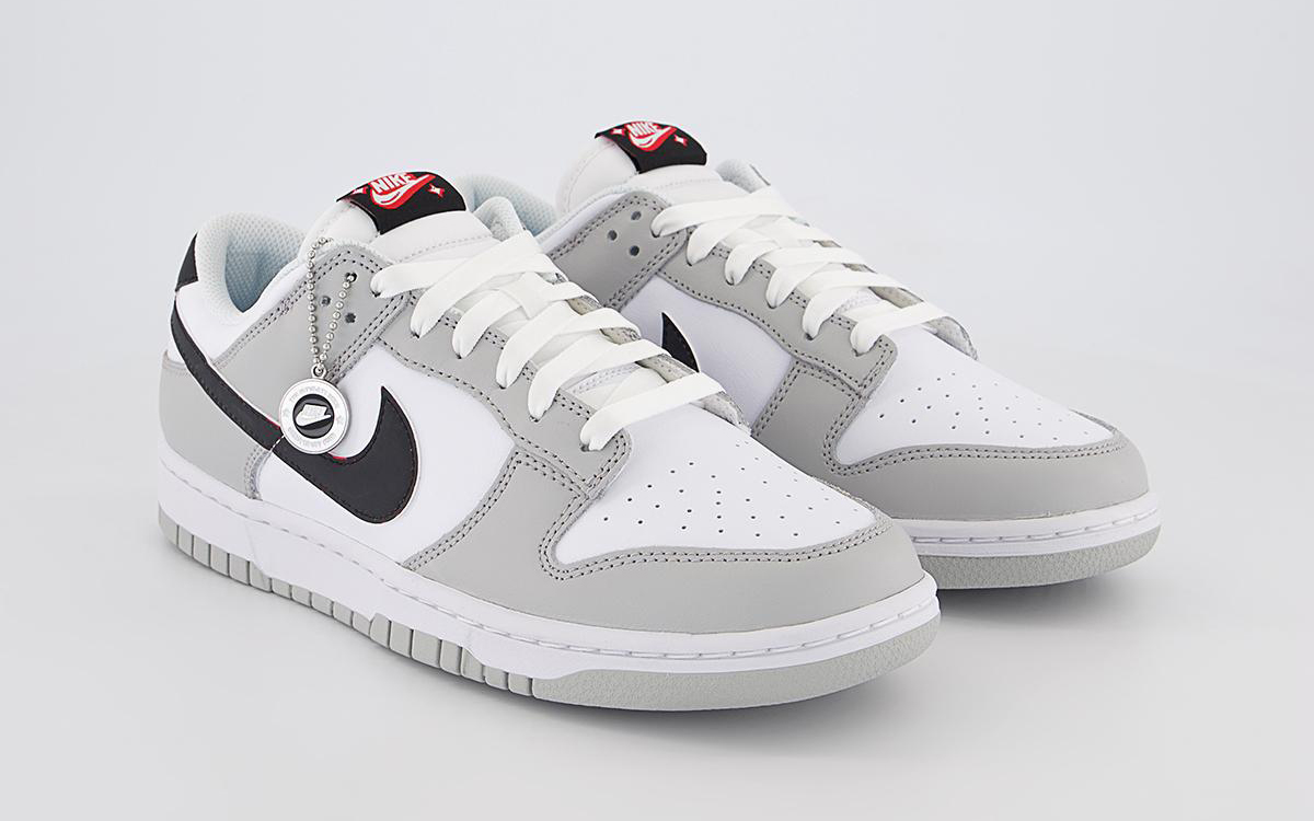 houseofheat's tweet photo. Y'all copping the “Lottery” Dunk Lows next month? 🍀

MORE HERE: https://t.co/aq57vyzZlK https://t.co/QgUDAJrNPf