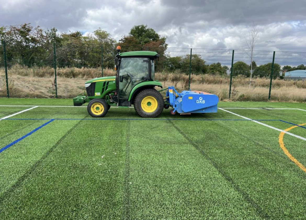 A great day cleaning the artificial pitch at Eden Girls School with our @gkbmachines deep cleaning machine! 

#groundmaintenance #deepcleaning #artificialgrass