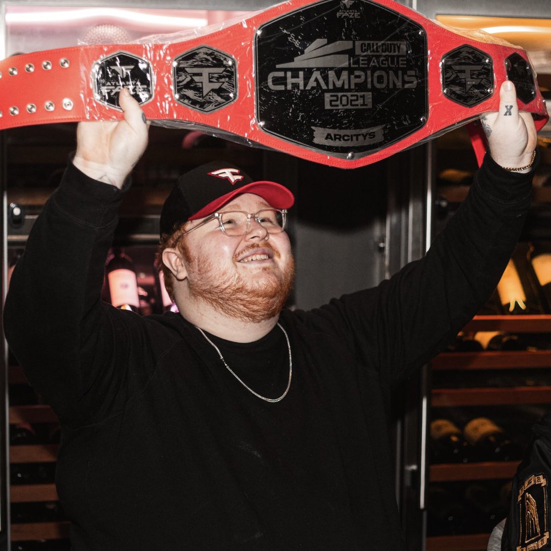 FaZe Clan tweet media