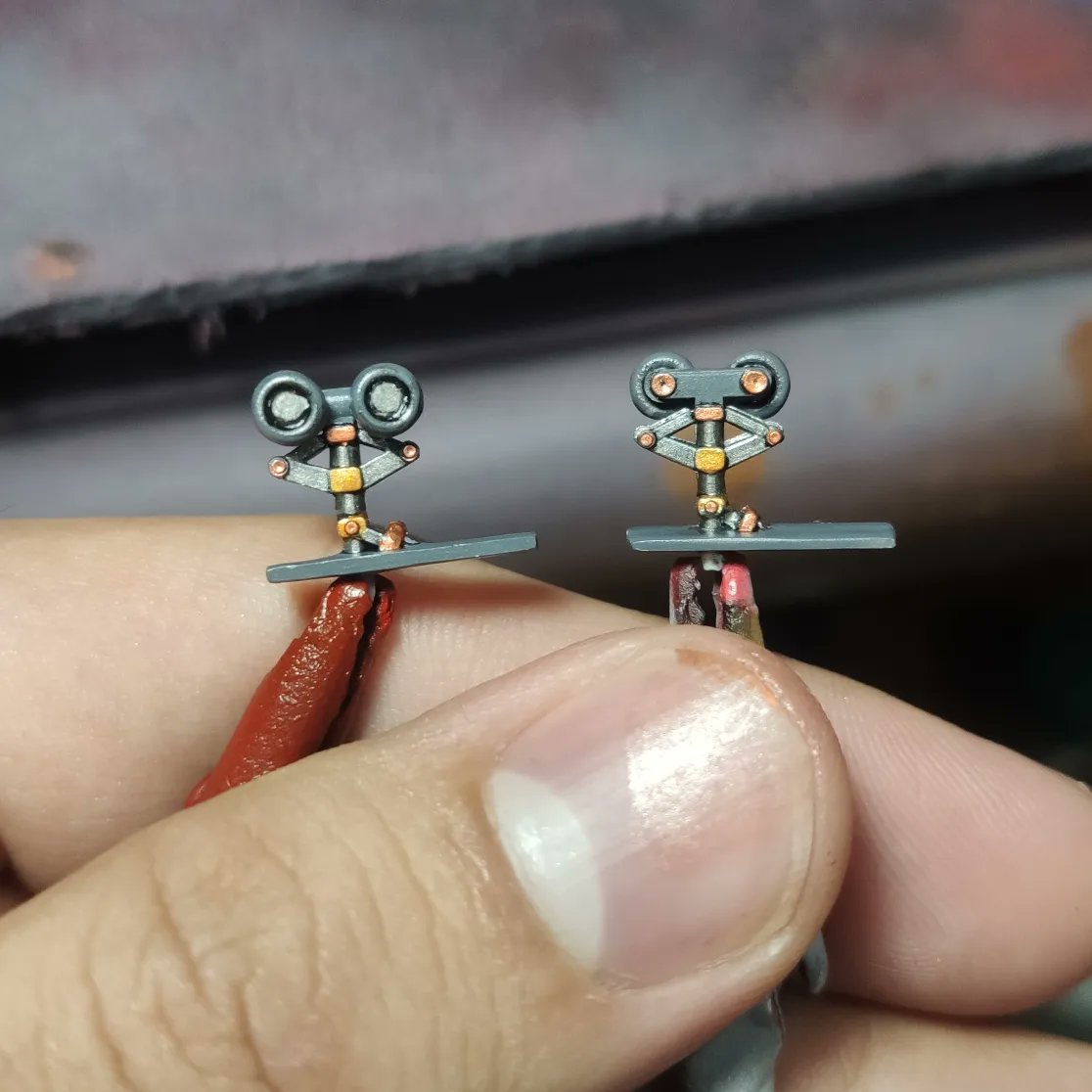 HobbyLifeStudio's tweet photo. -Classic 1/144 Core Booster &amp; Core Fighter  
-HGUC 1/144 Core Fighter (G-Armor Set)

เพ้นท์ด้วยพู่กันเรียบร้อยหมดแล้ว ต่อไปลุยติดดีคอลต่อได้
#HobbyLifeStudio #WIP #Bandai #バンダイ #Gunpla #ガンプラ #Plamo #プラモ #Modelkits #機動戦士ガンダム #MobileSuitGundam #CoreBooster #EFSF https://t.co/zoy2GQA8xd