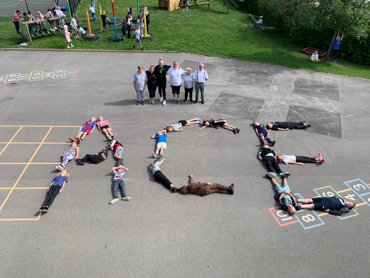 ACEstockport's tweet photo. How is amazing is this..some of the children, staff and volunteers at our Bridgehall site today.
#haf22 #stockporthaf22 #ace #holidayclub #bridgehall https://t.co/bXYx3Ix2Ij