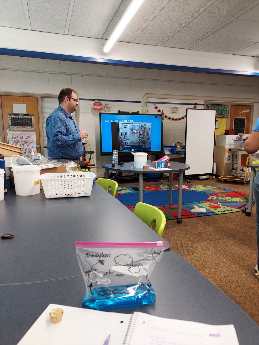 Learning new instructional strategies to support our 5th grade teachers <a href="/smithfarmes/">Smith Farm ES</a> from <a href="/scienceguRhew/">Brad Rhew</a> and <a href="/WSFCS_Science/">WS/FCS Science</a> !
