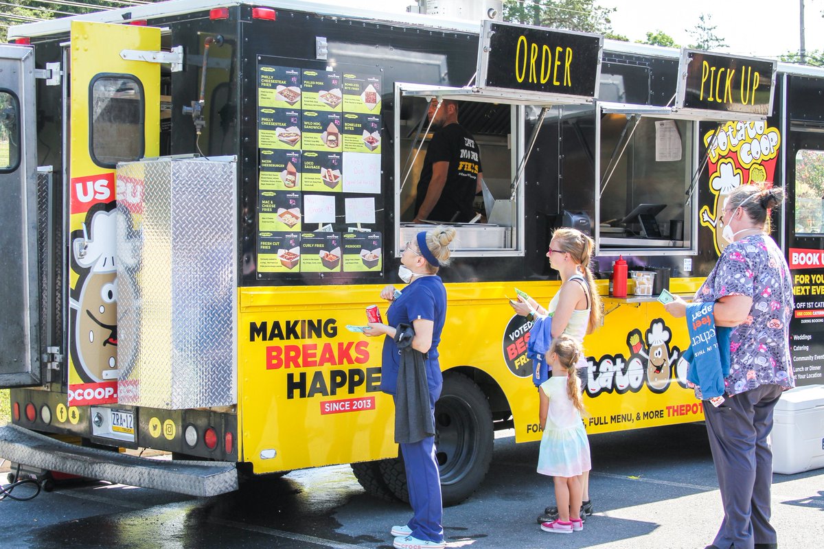 MessiahLifeways's tweet photo. To thank team members for living out a #ONETEAM culture, today we treated them to food trucks! Dough Heads Stuffed Waffles, Potato Coop, and Up in Smoke, plus trivia and games—lots of food and fun! https://t.co/KkL8kqJRvf