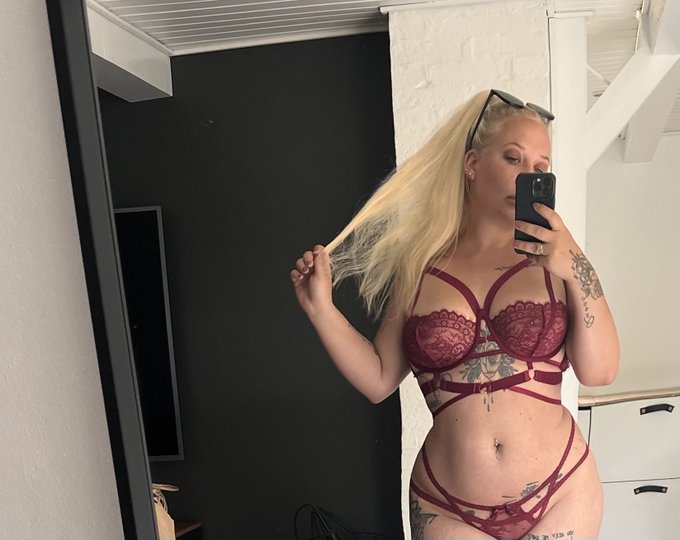 1 pic. Subscribe my onlyfans.  Danish hot girl.  https://t.co/9addh93U4C #onlyfans #onlyfanslatinas #OnlyFansLeakedContents