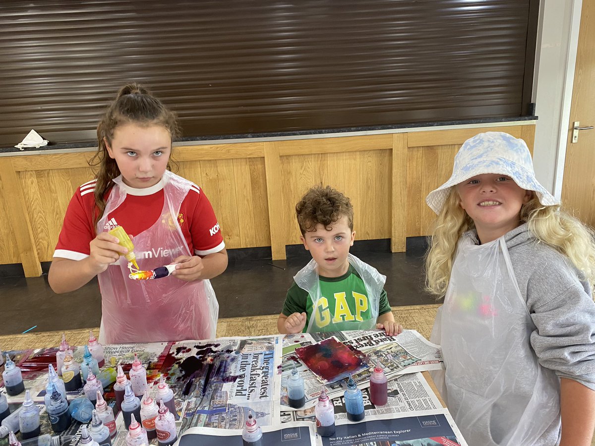 Fun__Camp's tweet photo. Fun Camp Tie Dye is always a favourite! #FunCamp https://t.co/GU6j6boIEK