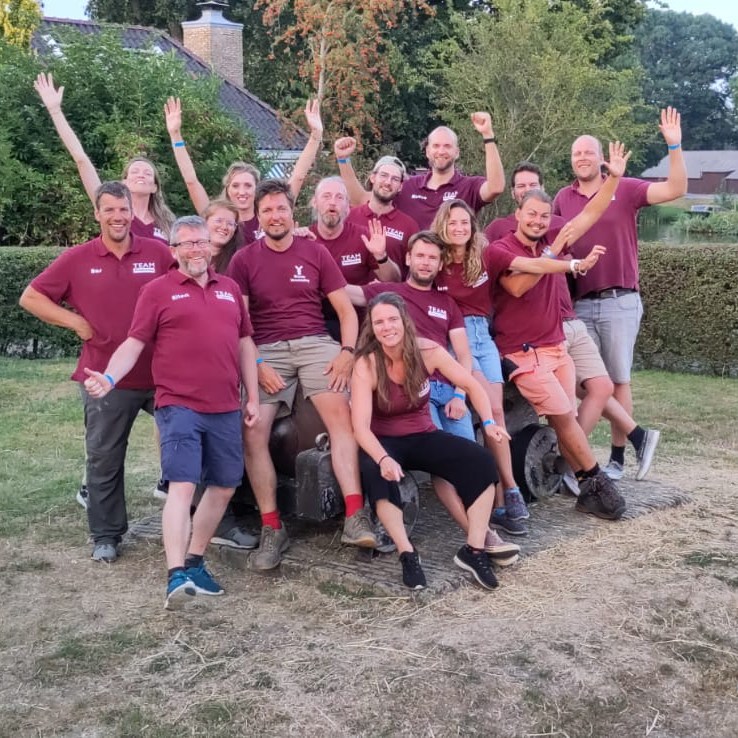 Verwisseling's tweet photo. Na een prachtige #IFKS 2022 willen we alle vrienden, partners en fans bedanken voor jullie geweldige steun en enthousiasme. Het was hartverwarmend en heeft enorm bijgedragen aan promotie naar de A-klasse. Een droom die uitkomt.

TEAM Verwisseling

#IFKS22 #skûtsjesilen #Skûtsje https://t.co/EeyIcTQoeE