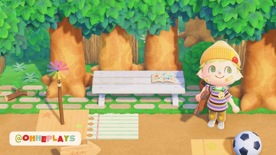 jacob🧃🎈 on Twitter "I added some recolors to my plaza bench mod for anyone who wants to use