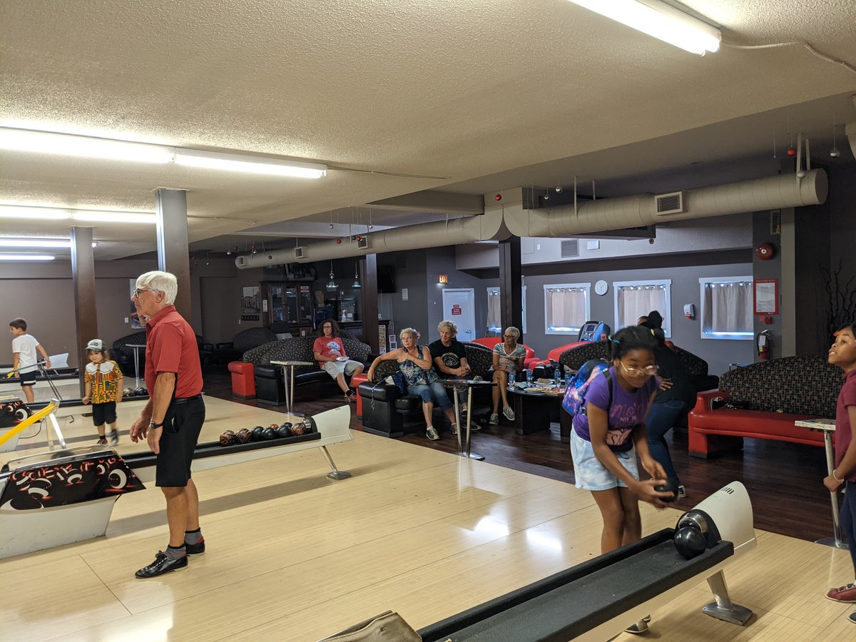 CFAPrinceGeorge's tweet photo. Quelques clichés de notre soirée Bowling ! 🎳

Merci à tous les participants, beaucoup de bonne humeur était au rendez-vous🤩🤩
Nous espérons vous revoir tous prochainement à nos prochaines activités !

📌 Visitez notre site https://t.co/YhJsc5cJfM. 
À bientôt👋 https://t.co/vA6BCkeRQt