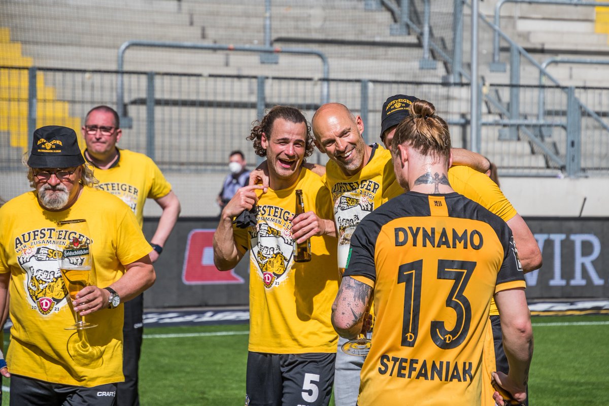 DynamoDresden's tweet photo. Yannick #Stark verlässt die SGD &amp; schließt sich dem türkischen Zweitligisten Manisa FK an. Die „Dynamofamilie“, zu der du immer gehören wirst, bedankt sich für Deinen Einsatz &amp; Deinen Beitrag zum Aufstieg 2020/2021. Mach’s gut, „Starki“! 👋 👉 https://t.co/lXsxBBv7W8 #sgd1953 https://t.co/KtsusP7c22
