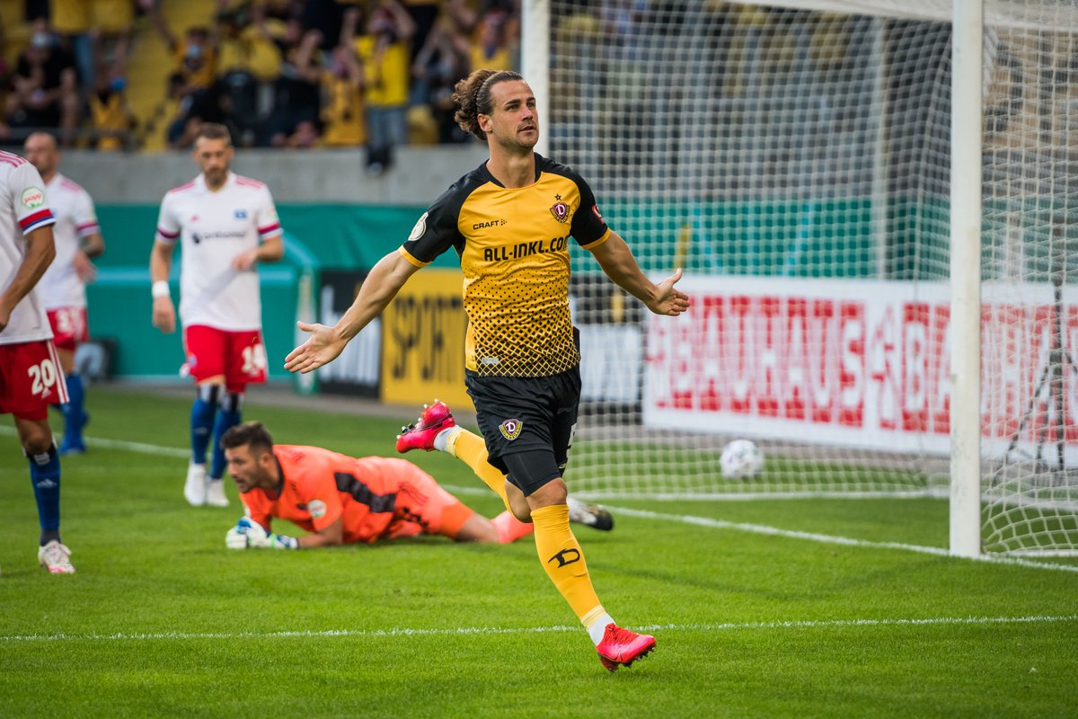 DynamoDresden's tweet photo. Yannick #Stark verlässt die SGD &amp; schließt sich dem türkischen Zweitligisten Manisa FK an. Die „Dynamofamilie“, zu der du immer gehören wirst, bedankt sich für Deinen Einsatz &amp; Deinen Beitrag zum Aufstieg 2020/2021. Mach’s gut, „Starki“! 👋 👉 https://t.co/lXsxBBv7W8 #sgd1953 https://t.co/KtsusP7c22