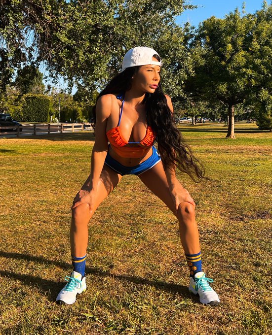 You can catch any Pokemon you want, name it! 🤾&zwj;♀️👇️  #Pokemon https://t.co/qfB0WRtSOk<a href="/tag/pokemon"class="tags">#Pokemon</a>