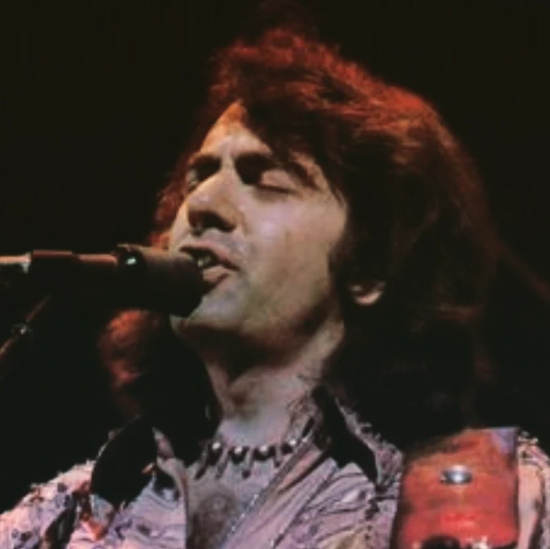 NDiamondFansDE's tweet photo. Can you believe it's exactly 50 years ago tonight that @neildiamond recorded his groundbreaking #HotAugustNight Album? Play it NOW! #desertislanddiscs #NeilDiamondforever #neildiamondconcerts #neildiamondsongs #neildiamondlive #la #losangeles https://t.co/rYrqg8kkQp