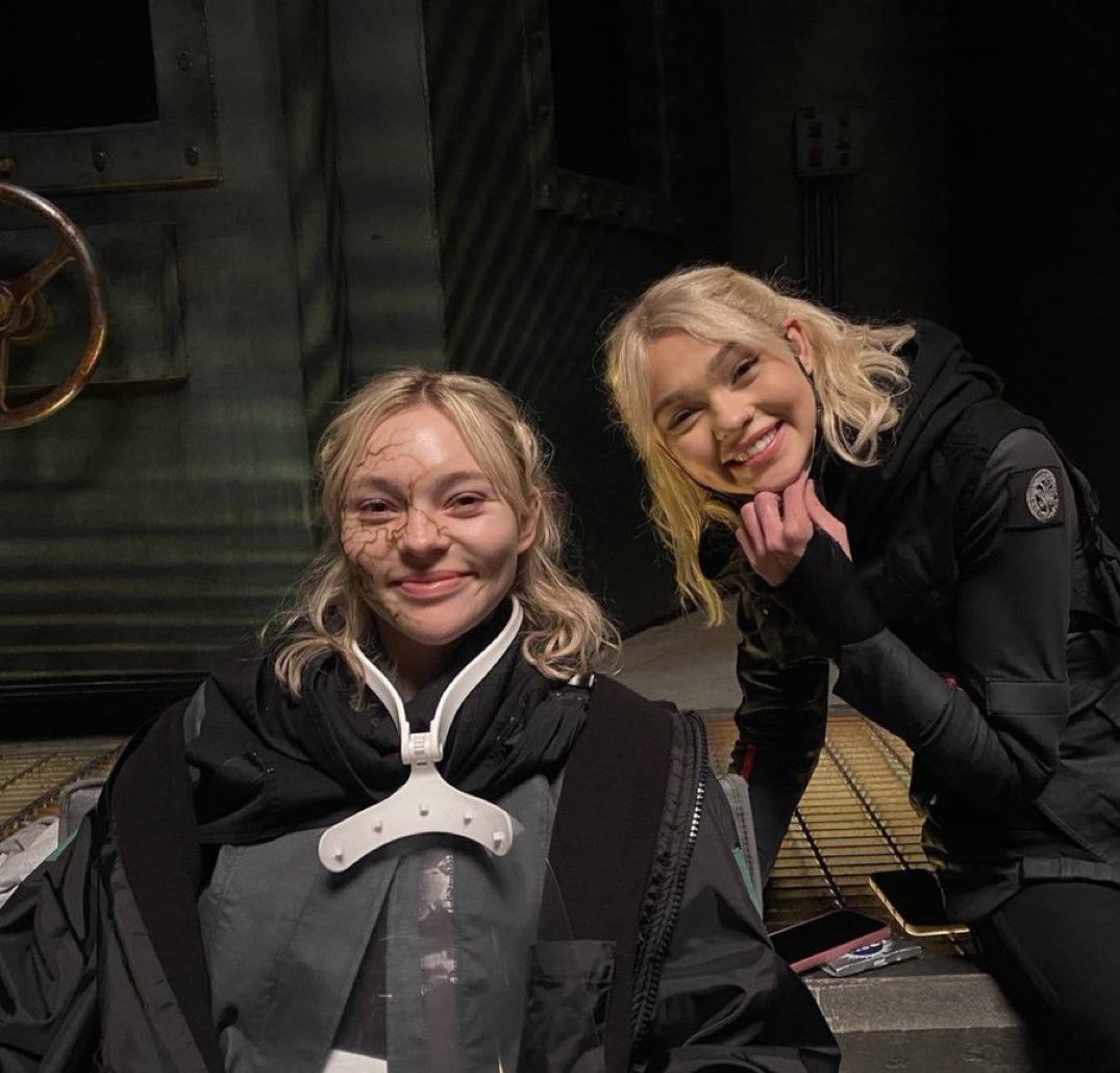 bigdogXVI's tweet image. #MotherlandFortSalem 11:11 Good morning @taylorhickson The cast and @tiannahickson truly missed you at their watch party but I’m happy you got to see the finale live. Hope you and I can both take part in the next Zoom Call! Will always remember Raelle Collar #LetUsBegin 🖤💙🥹