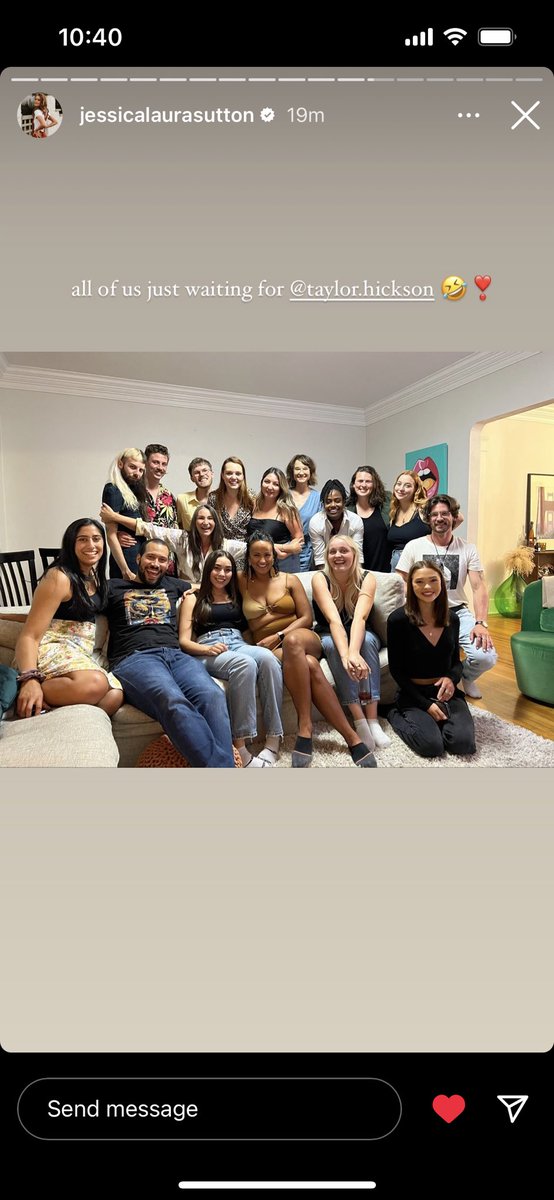 bigdogXVI's tweet image. #MotherlandFortSalem 11:11 Good morning @taylorhickson The cast and @tiannahickson truly missed you at their watch party but I’m happy you got to see the finale live. Hope you and I can both take part in the next Zoom Call! Will always remember Raelle Collar #LetUsBegin 🖤💙🥹
