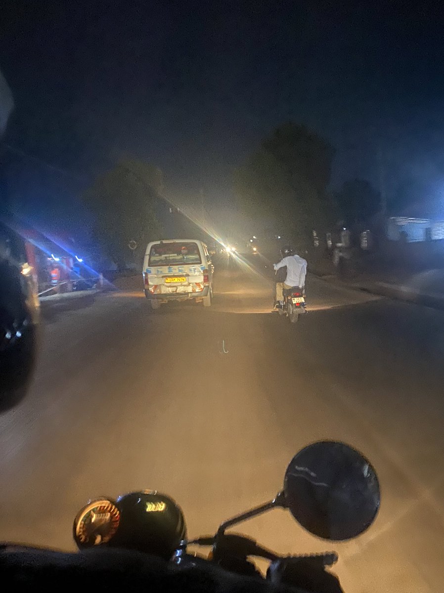 PriscillaLamwa2's tweet image. This taxi UAM 749N just robbed a man at spear motors-Nakawa. It drove off to Kirinya- Bweyogerere. @PoliceUg @FredEnanga1 kindly intervene and help omuntu wa wansi