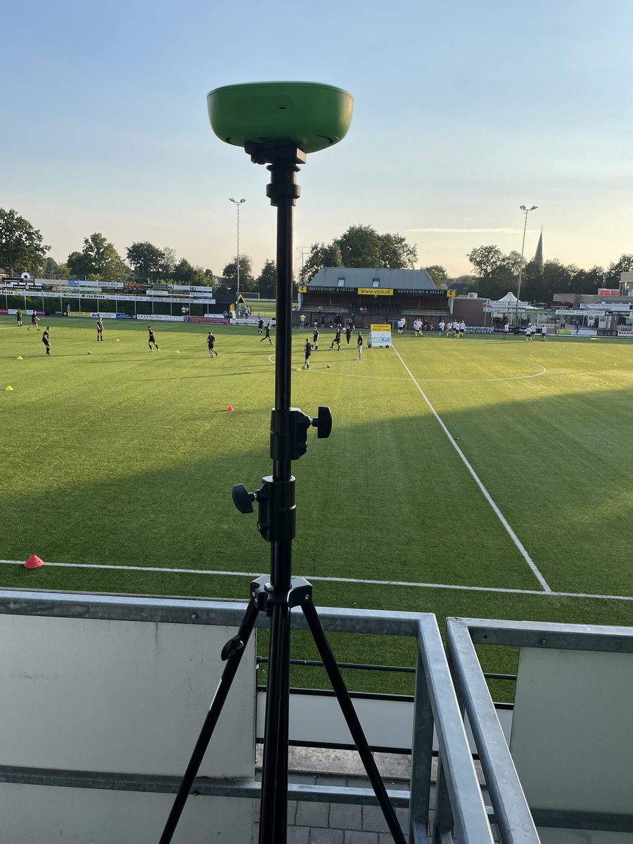 Voor info: mvmsports.nl 
Draagbare automatisch sportcamera ⚽️🥇🎥
Join me and watch this match between Heren 1 &amp; KHC, simply click and watch: lnkd.in/esivE9wS