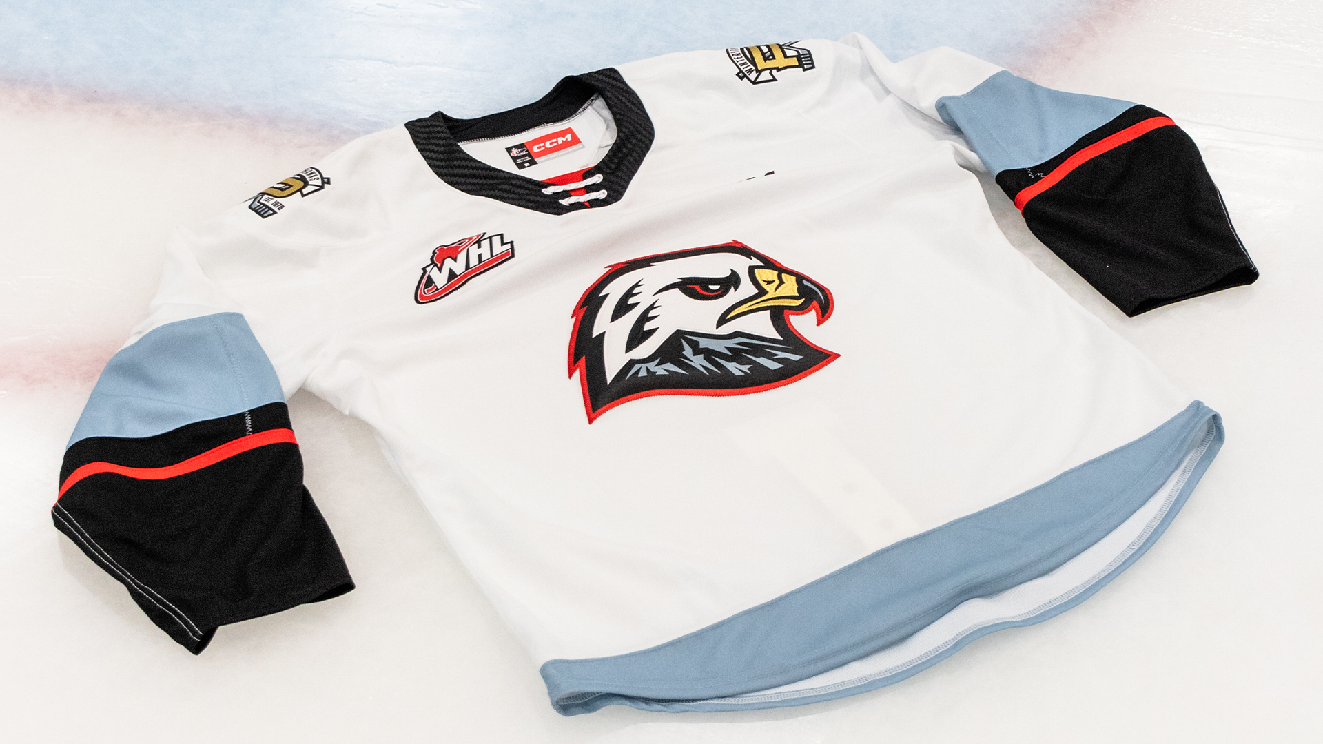 Portland Winterhawks unveil new home and road uniform design :  r/hockeyjerseys