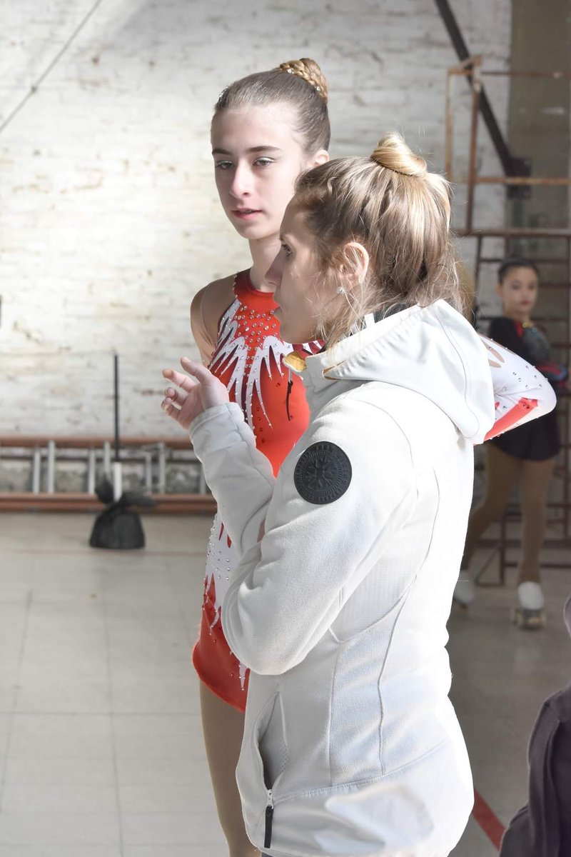 CAPujato's tweet photo. PATIN 

Belén Marelli y Nerina Gentili se preparan junto a las profes Lubi Ocanto y Diamela Martinangelo para representar al C.A.P en la próxima competencia 🇦🇹 

Será el 4 de septiembre en la Copa Millennium que se desarrollará en las localidades de Casilda y Firmat. https://t.co/brYiGnKtRT