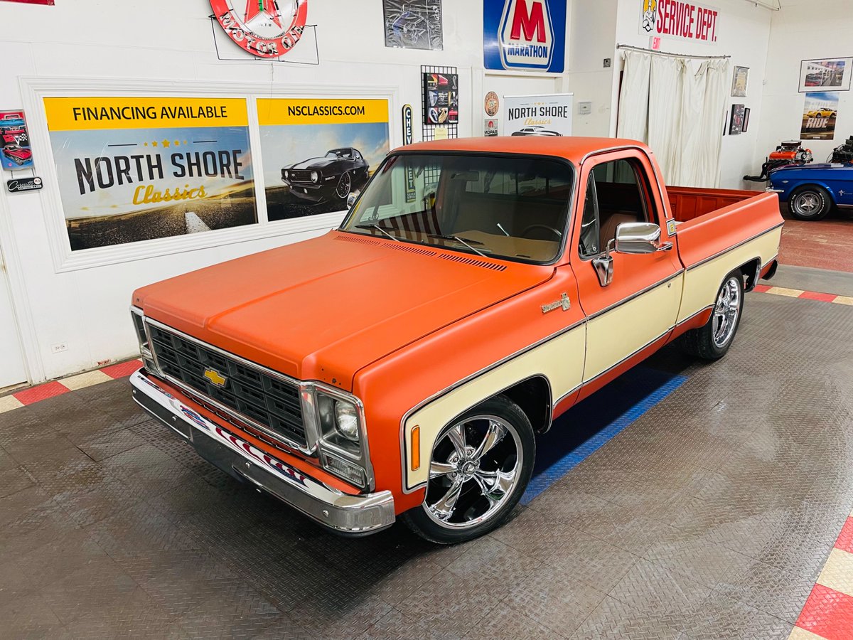 NSCC149's tweet photo. 1979 Chevrolet Pickup
- LS1 ENGINE - 4L60E TRANS - New Arrival
North Shore Classics
149 North Seymour Avenue
Mundelein, IL 60060
(847) 393-7887
https://t.co/oQlMNLmNK1
#chevy #pickup #classic #ls1engine #4l60etrans #forsale https://t.co/vAl5DJYRX9