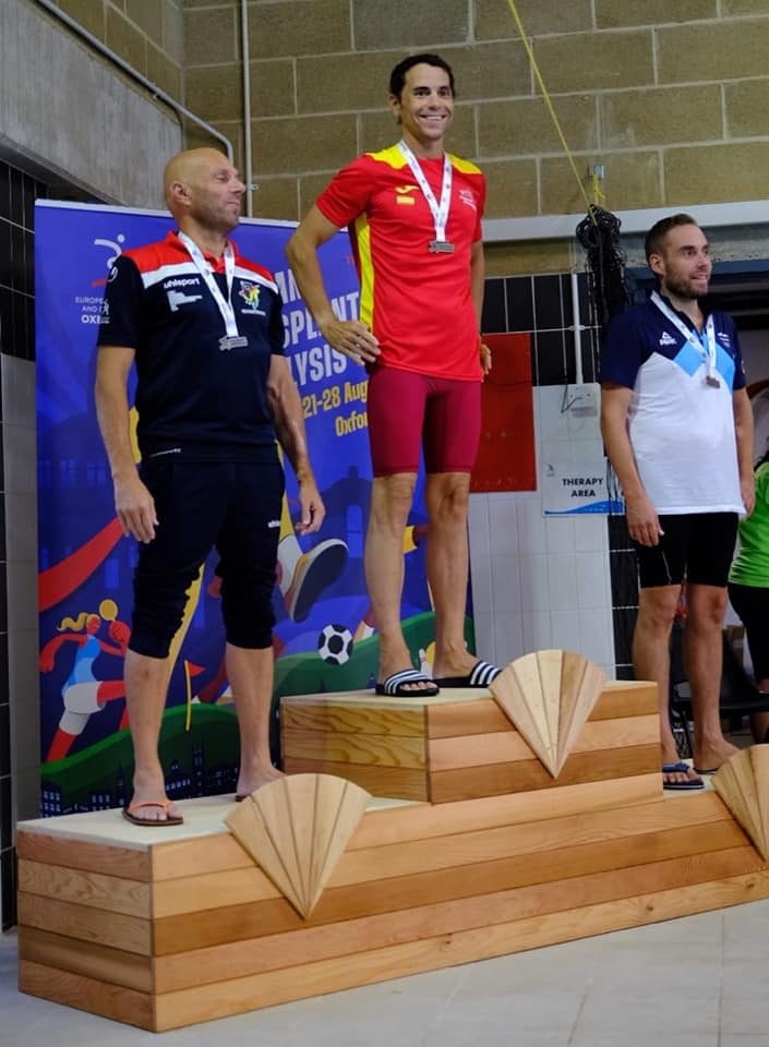 DyTEspana's tweet photo. Mario López  🏊🏊🏊🏊🏊 
sus primeros europeos  y logró subir 5️⃣ veces al podio.  Increíble  lo logrado después de una sesión de diálisis  el día anterior💪💪💪💪
🥇400 libres
🥇 lib100res
🥇  50 libres
🥈  50 brazas
🥉100 brazas https://t.co/BezLJhsfws