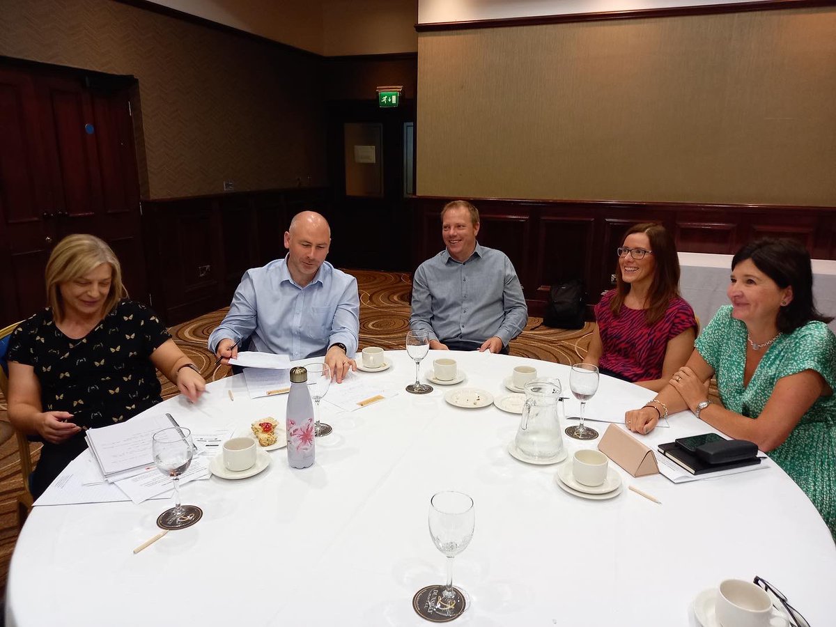 brc_partnership's tweet photo. We had the pleasure of closing out our first line managers program for @NIElectricity today.

The teams delivered excellent presentations on ‘Embedding A Safety Culture’ and ‘Living the vision and values of NIE Networks

#brcpartnership #leadershipdevelopment #coachingsolutions https://t.co/jKLmBY82kY