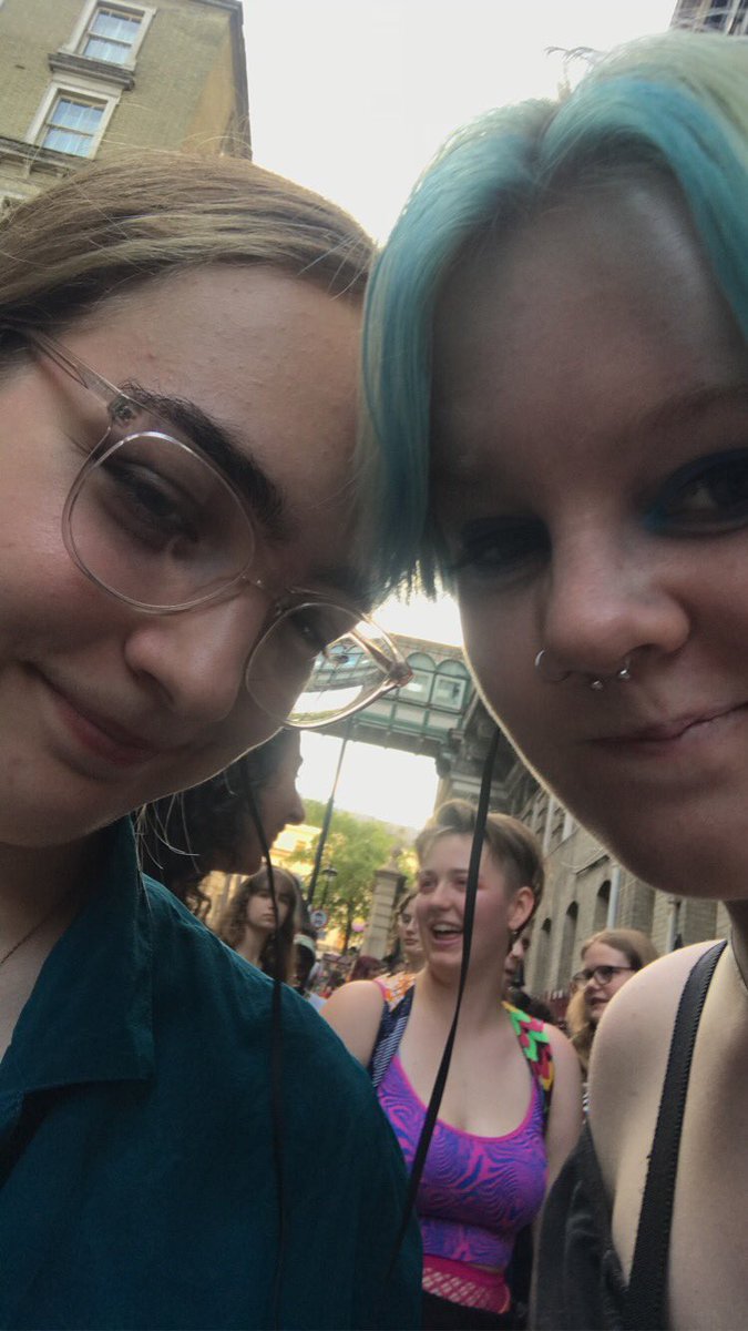ItsLasagne's tweet photo. @kidzwithbugz i’ve brought my Samantha with me for the concert, incidentally they are also called Samantha thought u should know <3 https://t.co/H5lIwwOiDR