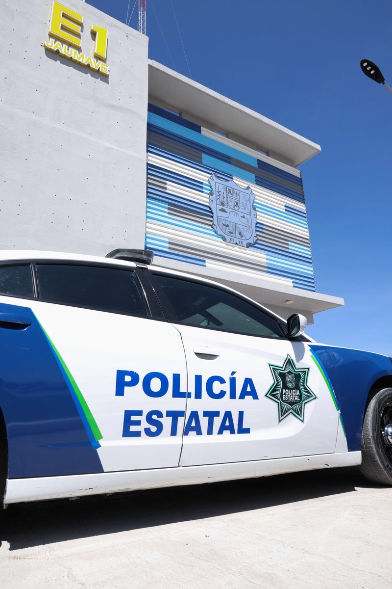 Esta mañana iniciamos una gira de trabajo en la región del altiplano tamaulipeco, con la inauguración de una Estación TAM, ubicada en municipio de Jaumave, sobre la carretera Victoria- Tula. 

Ya son 25 las Estaciones TAM a través de las cuales se vigilan nuestras carreteras.