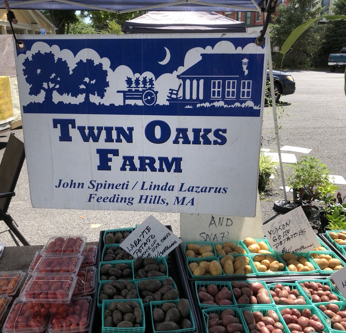 Florence Farmers Market today! Fresh food and people!