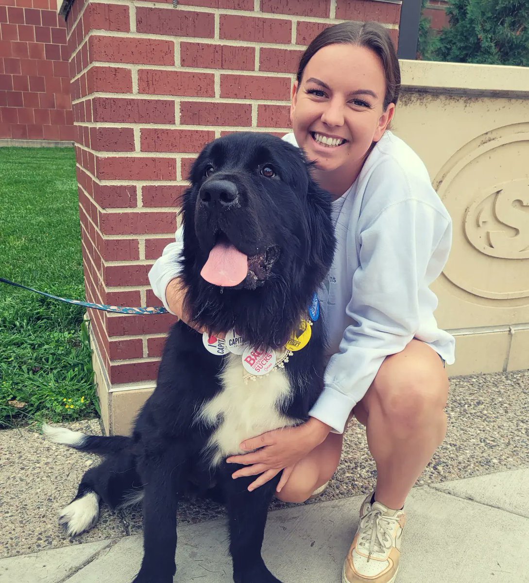 tanna_hanson's tweet photo. Scottie is a #cuteservative & she had a great time tabling with the amazing @tpusastcloud today!
#bigdogsnotbiggov #biggovsucks #tpusa #USA #America #newfie #scsu https://t.co/5w4eQYix4r