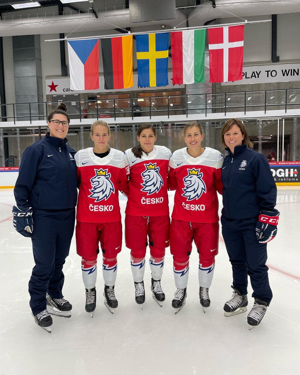 Aneta Tejralova tweet media