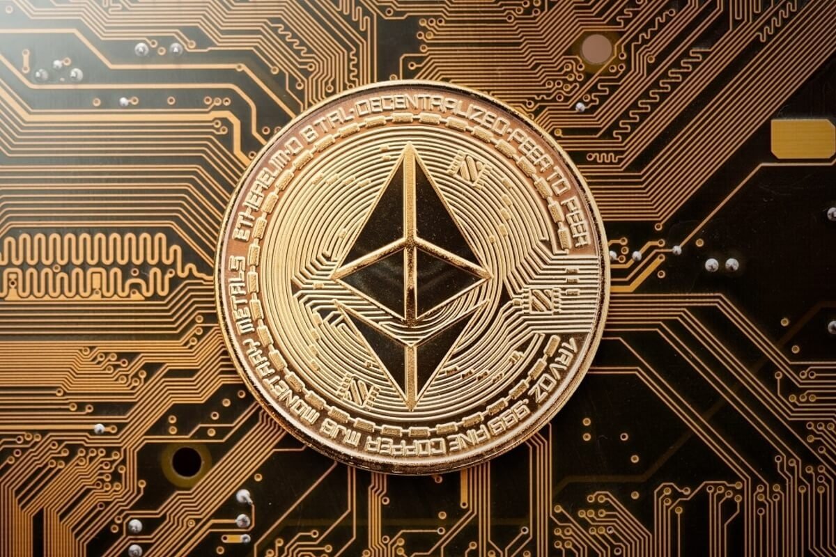 SatoshiBitunix's tweet photo. Developers find bugs in 2 Ethereum clients’ mainnet merge updates

The bugs are unlikely to stop the #Merge or delay it from happening on September 15 because there are several other execution clients on #Ethereum https://t.co/Z7Uzikyilx