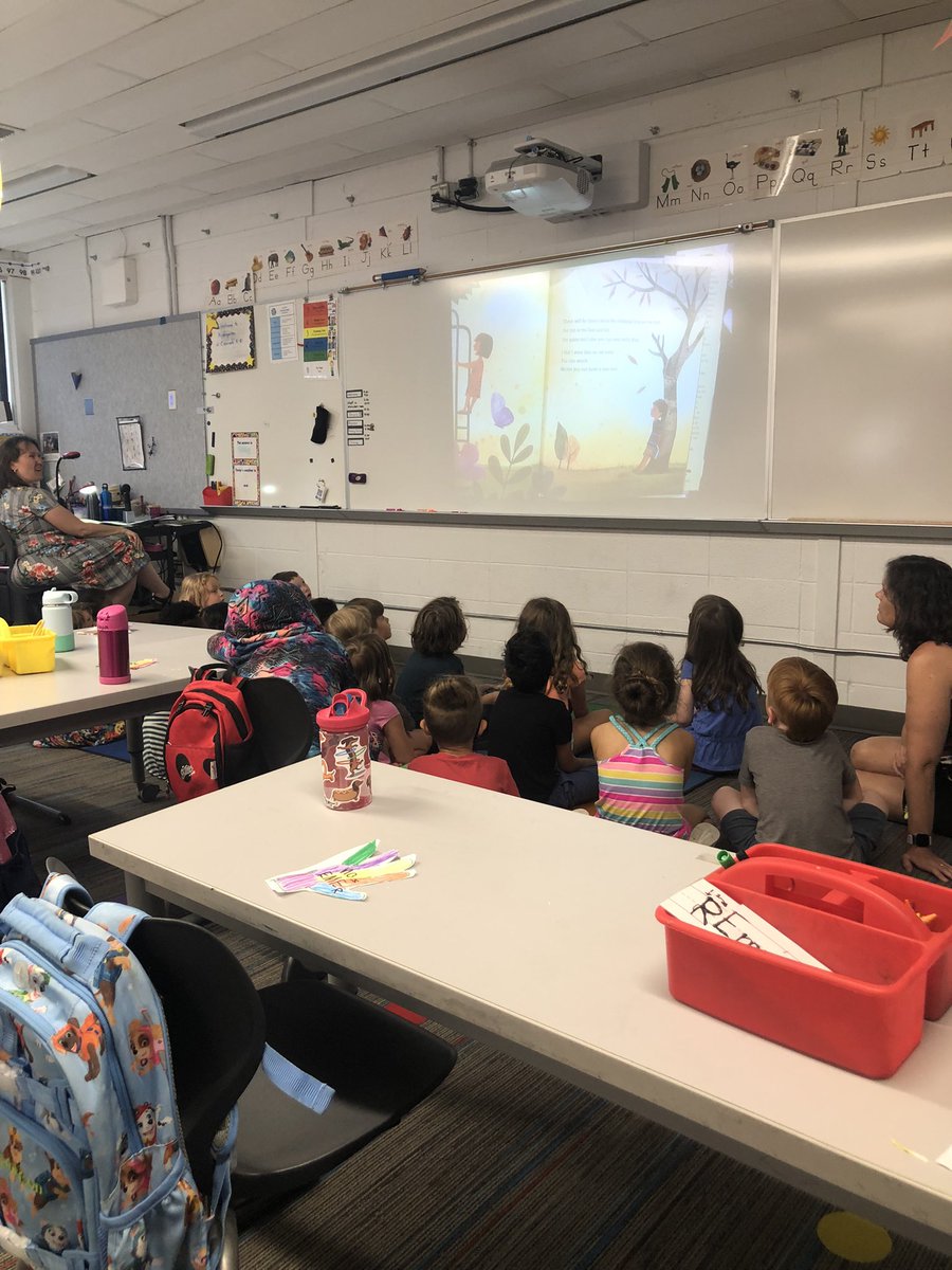 CascadeK8's tweet photo. All of our Kindergartners, ALL of the fun and learning!  Thanks students, families, and teachers for a wonderful #KindergartenAcademy https://t.co/IdGrpeAvqw