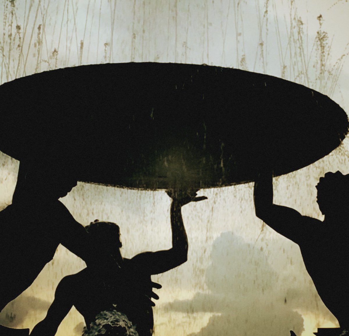 Need a few moments break from your work day?
Trying to figure out the world?

Video for “New World Coming” w scenes from our movies shot in Portugal, the Drumheller badlands, Rome, Malta, and our hometown Edmonton. From new wngm album "Impossible World"
youtube.com/watch?v=KlOVow…