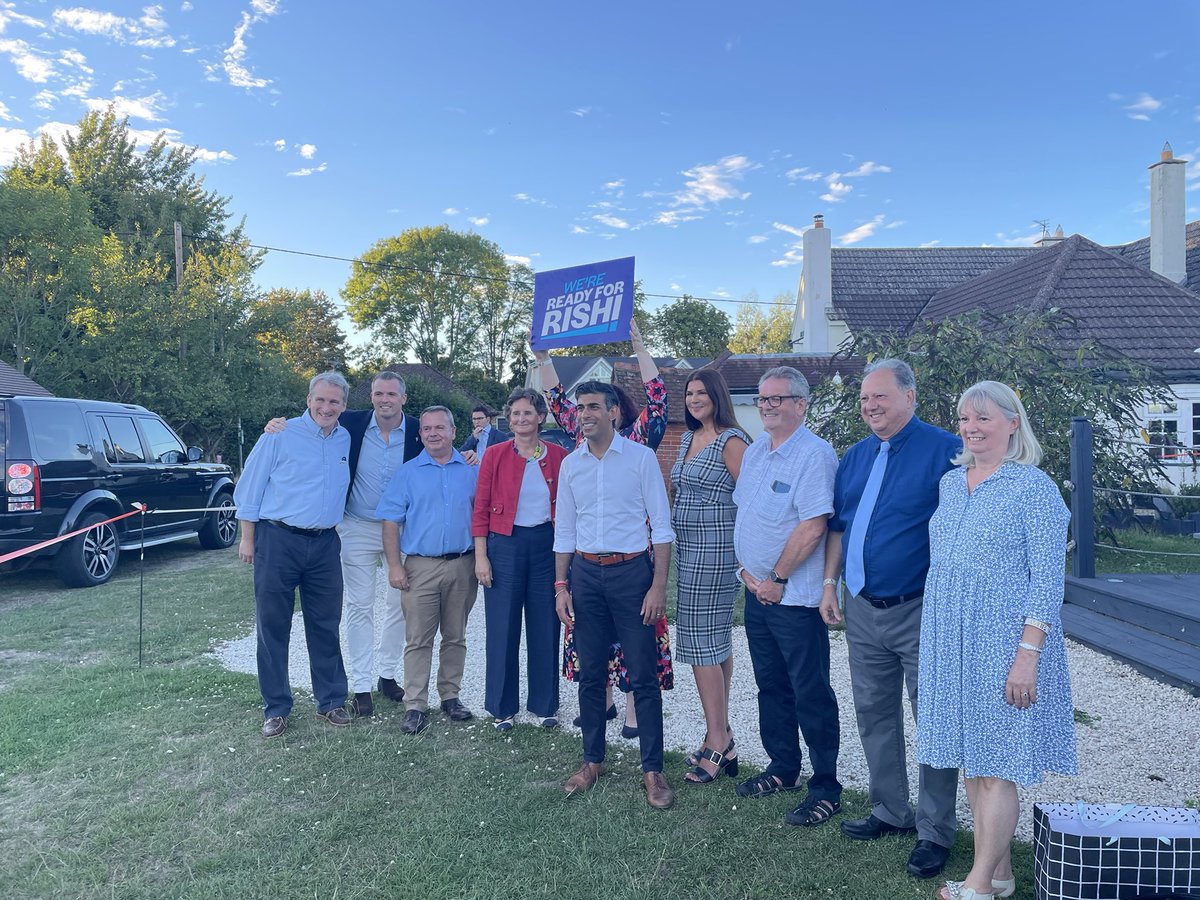 ChrisPHoworth's tweet image. In Meon Valley, for my 3rd session today with Rishi setting out his vision for the Party &amp;amp; his Premiership. All day, his ethical leadership &amp;amp; sound money approach have been exciting members &amp;amp; colleagues. Great, deliverable, proposals on energy markets, armed forces the NHS &amp;amp; tax!