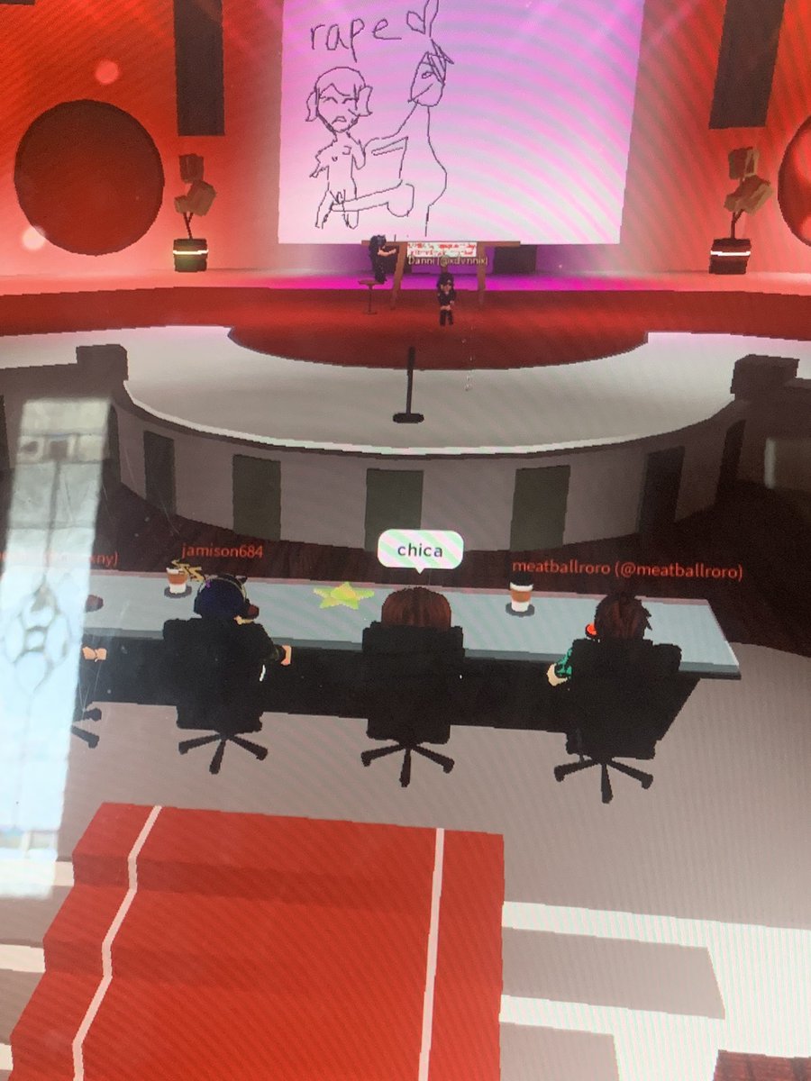seeeyuhx's tweet image. @Roblox do something about this. Their users are faerieism and cmoxny. Cmoxny was on their side and also being racist. #roblox #robloxgottalent #royalehigh #adoptme #ban ( I said that bc I didn’t know the word for din btw)