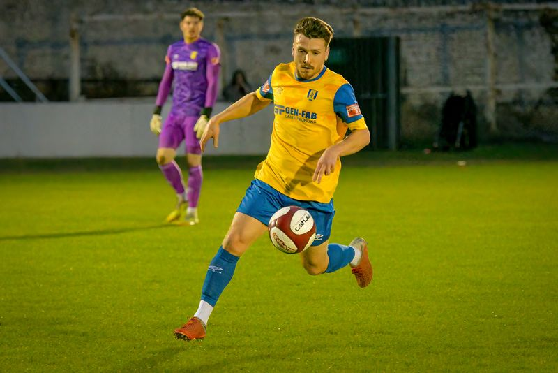 parksteelsfc's tweet photo. We are delighted that Zack Reynolds made his debut for the Steels last night! https://t.co/rdRaOr7D35